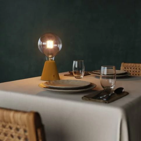 LED Gouden LED Carbon Filament lamp C06 Gebogen Spiraal Globe G95 4W E27 Dimbaar 1800K