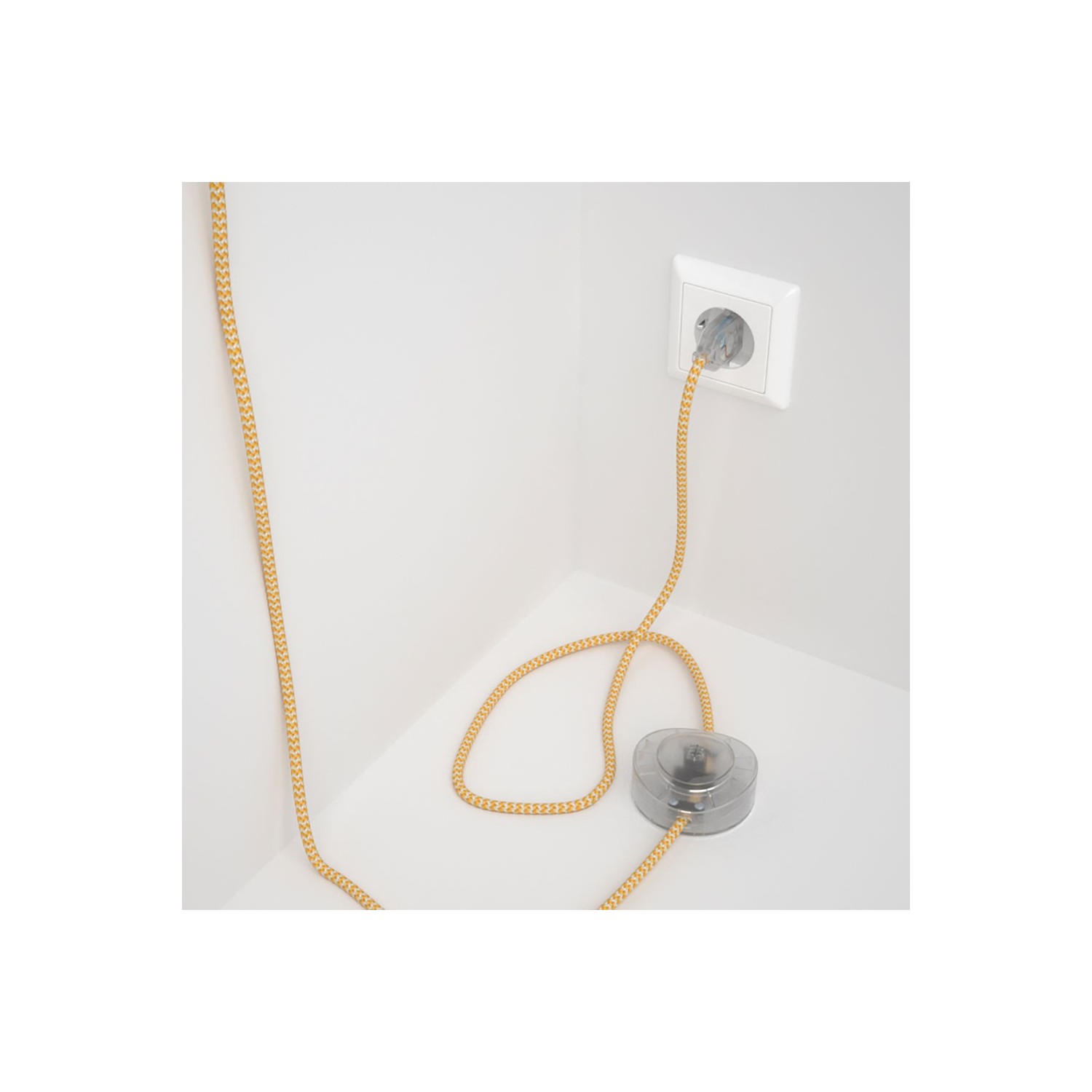 Strijkijzersnoer set RZ10 geel zigzag viscose 3 m. voor staande lamp met stekker en voetschakelaar.