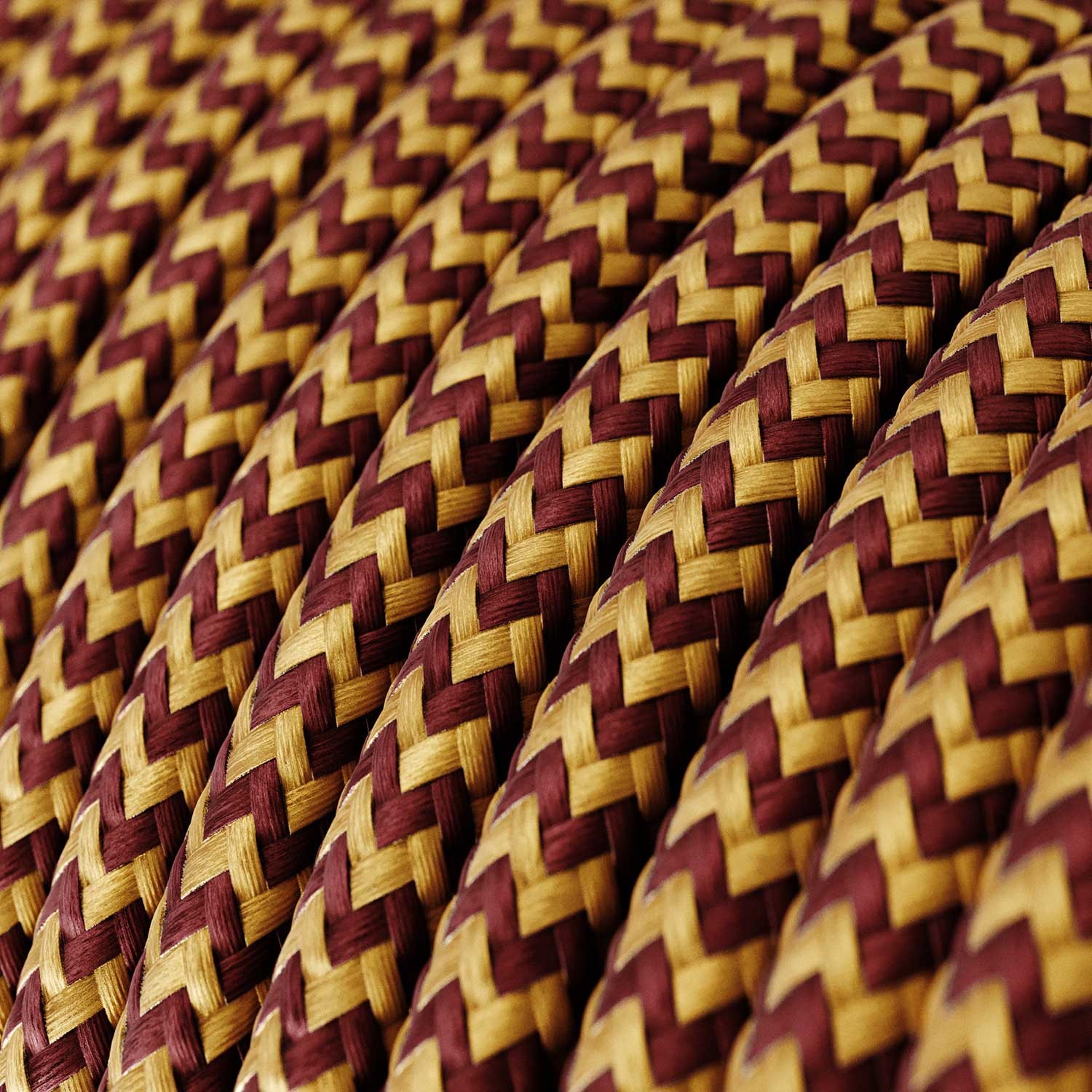 Rond flexibel strijkijzersnoer van viscose. RZ23 - zigzag goud en burgundy