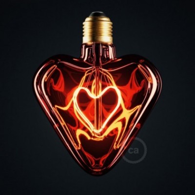 Love LED lichtbron - Rood hartvormig - 5W E27 dimbaar 2000K