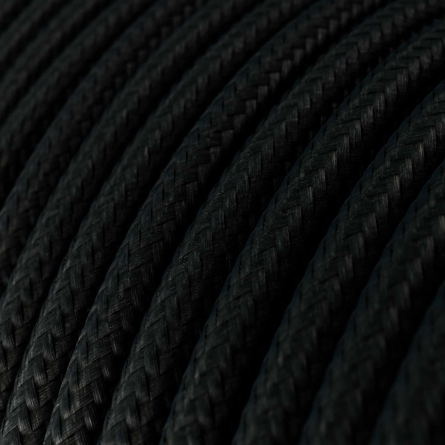 Ophanging gemaakt in Italië met textiel kabel en siliconen afwerking