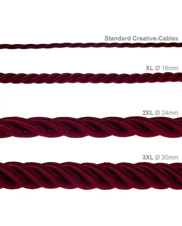 Electrische 3XL touwkabel, 3 x 0,75 mm. Binnenkabels bedekt met bordeaux textiel. Diameter 30 mm.