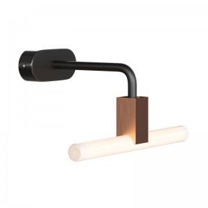 Wandlamp met Syntax fitting, L-vormige arm en ovale houten plafondkap