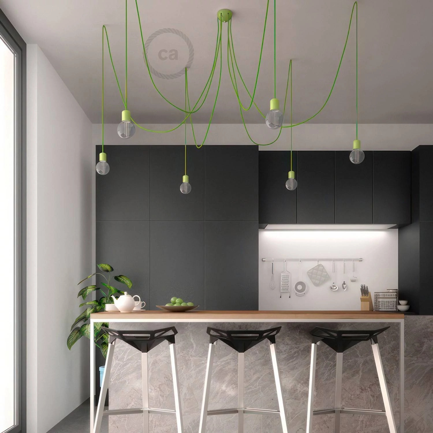 Hanglamp met 6 vallen, gemaakt in Italië, compleet met lichtbronnen, stoffen kabel en gekleurde keramische afwerkingen
