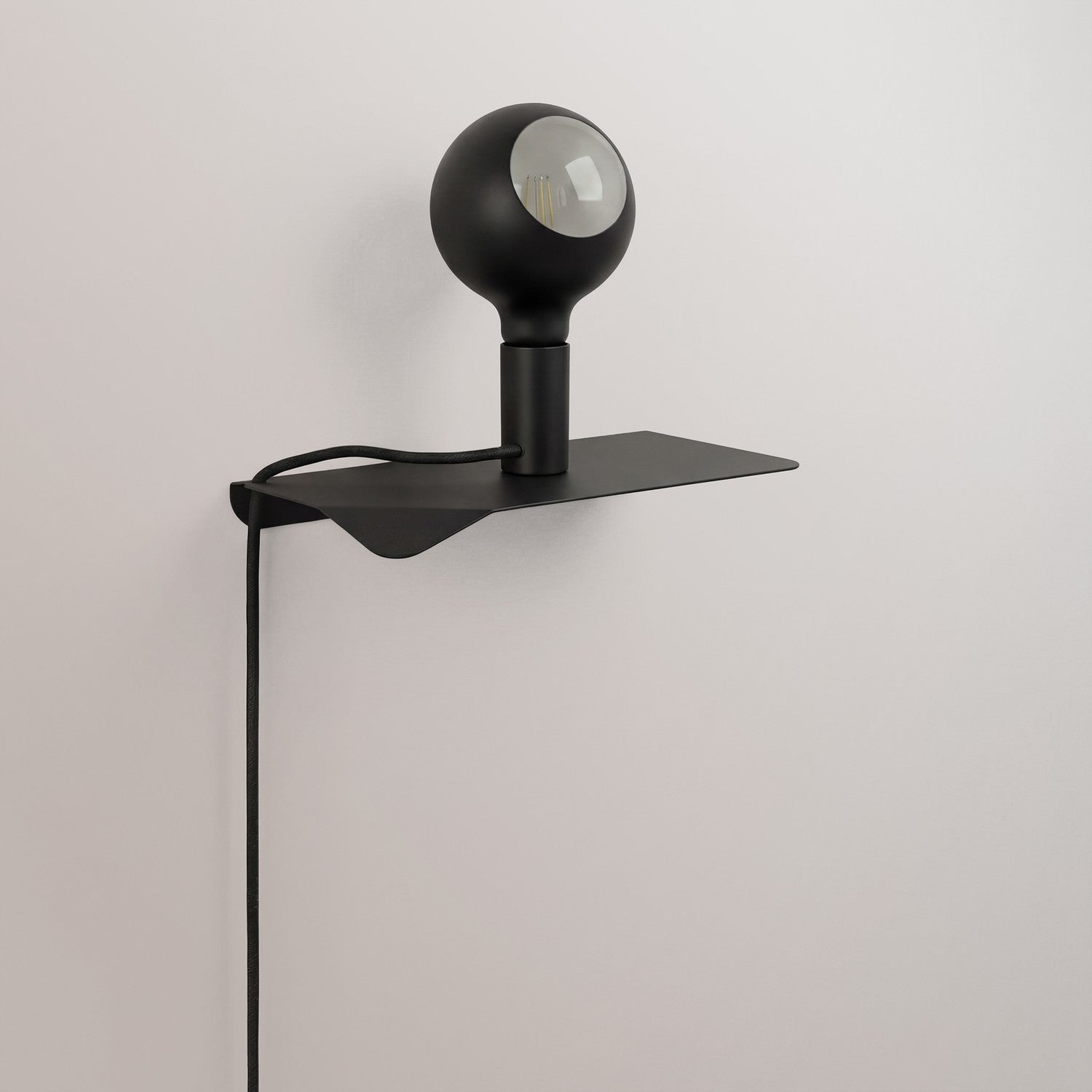 Combo Camo - Lampada con mensola - Nero - Creative Cables